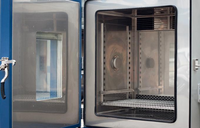 Θερμική αίθουσα δοκιμής ανακύκλωσης περιβαλλοντική 480 λίτρα αερόψυξης 5 °C/λεπτό